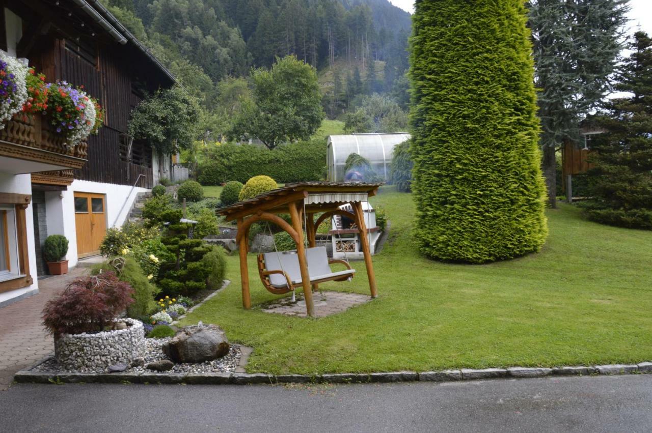 Haus Wasserfall Apartment Sankt Gallenkirch Exterior photo